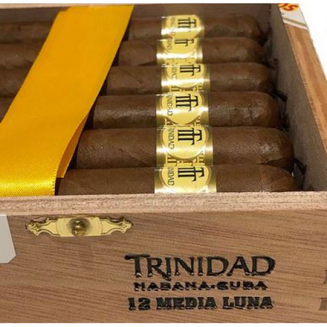 Сигара Trinidad Media Luna